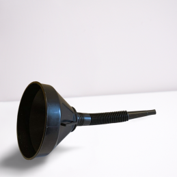 Entonnoir plastique avec flexible