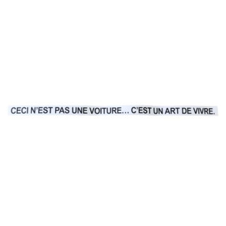 Autocollant "Ceci n'est pas une voiture c'est un art de vivre"